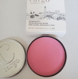 Water resistant blush